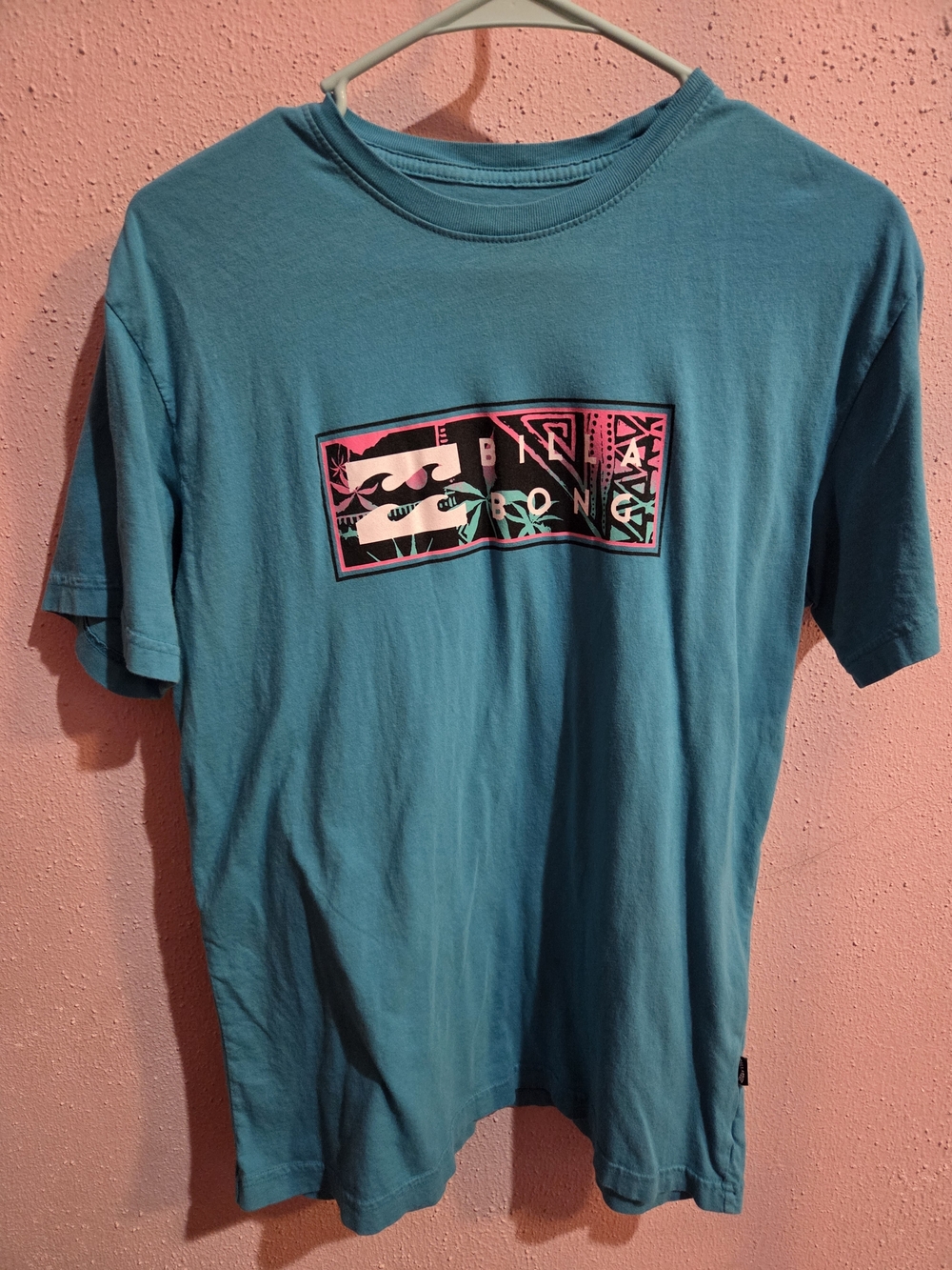 Billabong Teal Short-Sleeve Tee with Pink and Black Graphic